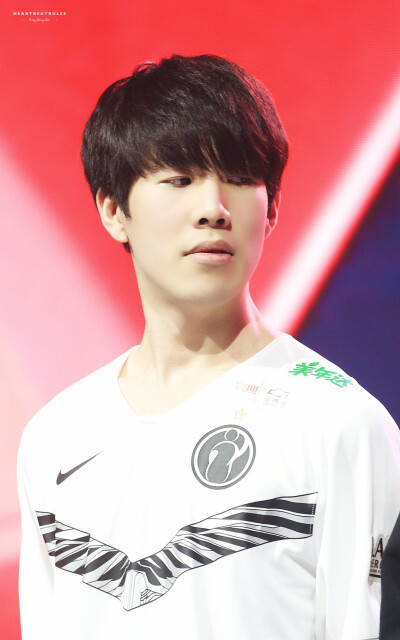 小与世界一 小与世界一